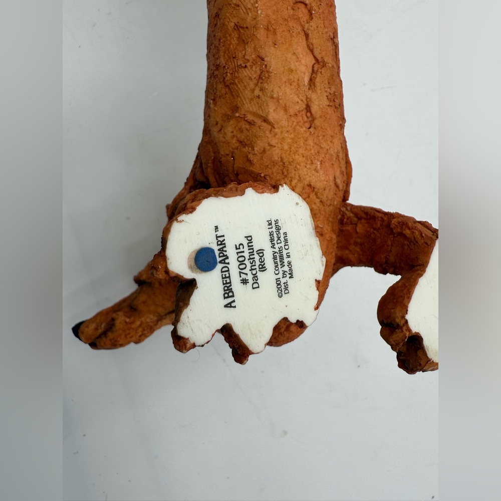 A Breed Apart Dachshund Dog Figurine Red Iggy Name Tag 2001 Country Artists Vtg. - Picture 7 of 10